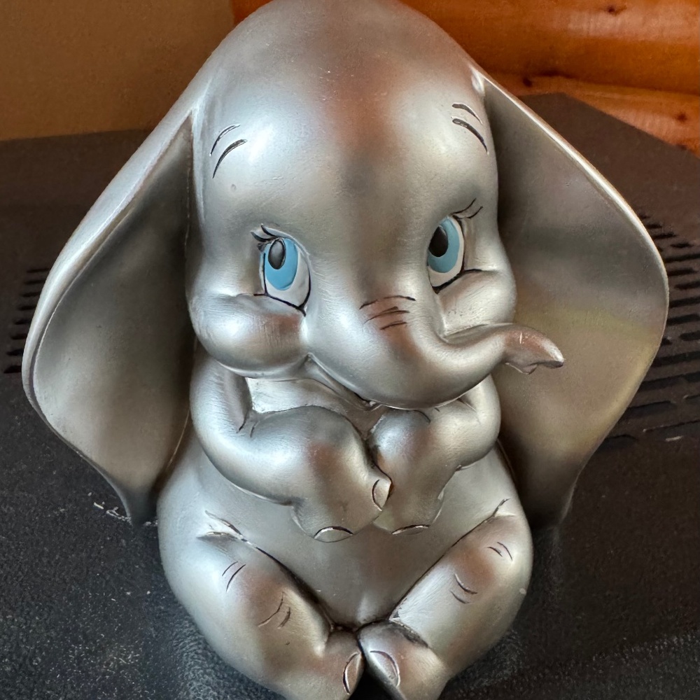 Dumbo piggyback